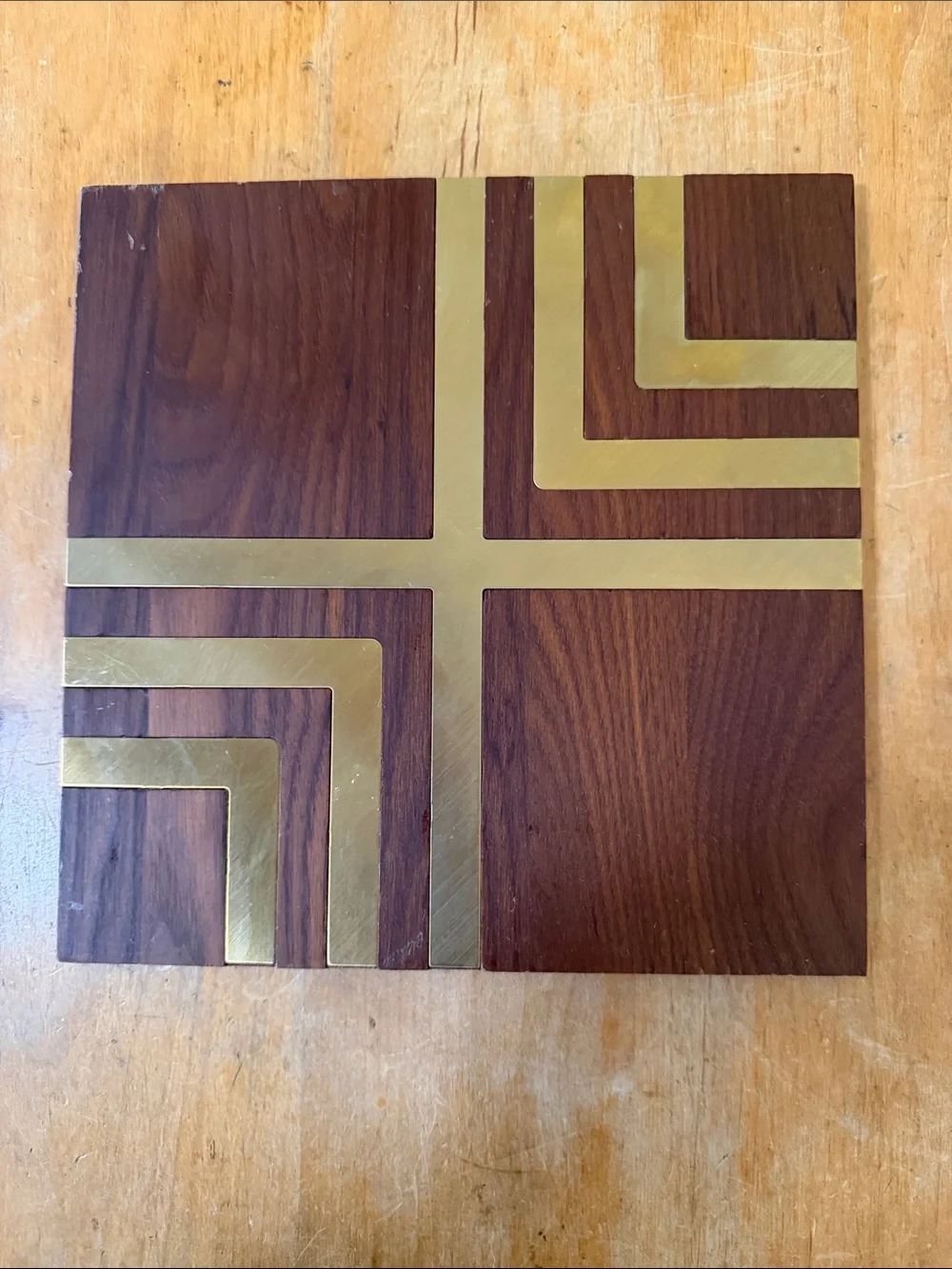 Gold Accent Wooden 8 inch  trivets- Set of 2